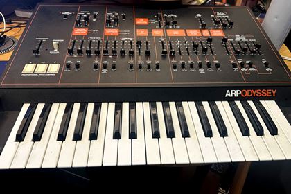 Arp-Odyssey 2821 MK3 Orange/Black